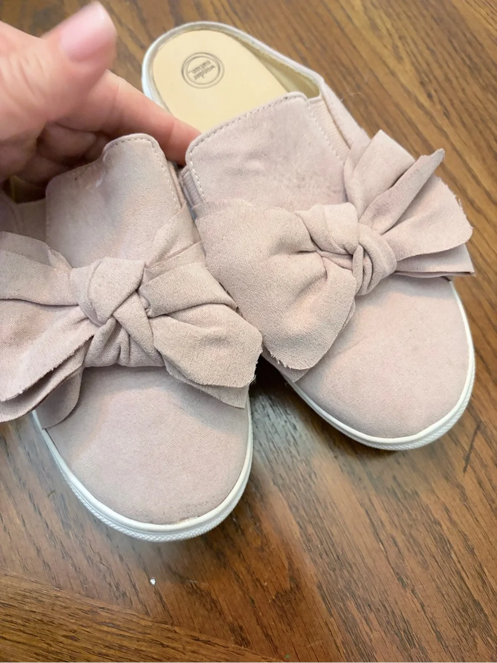 wonder nation Girls Slip-On Bow Sneakers - Light Pink